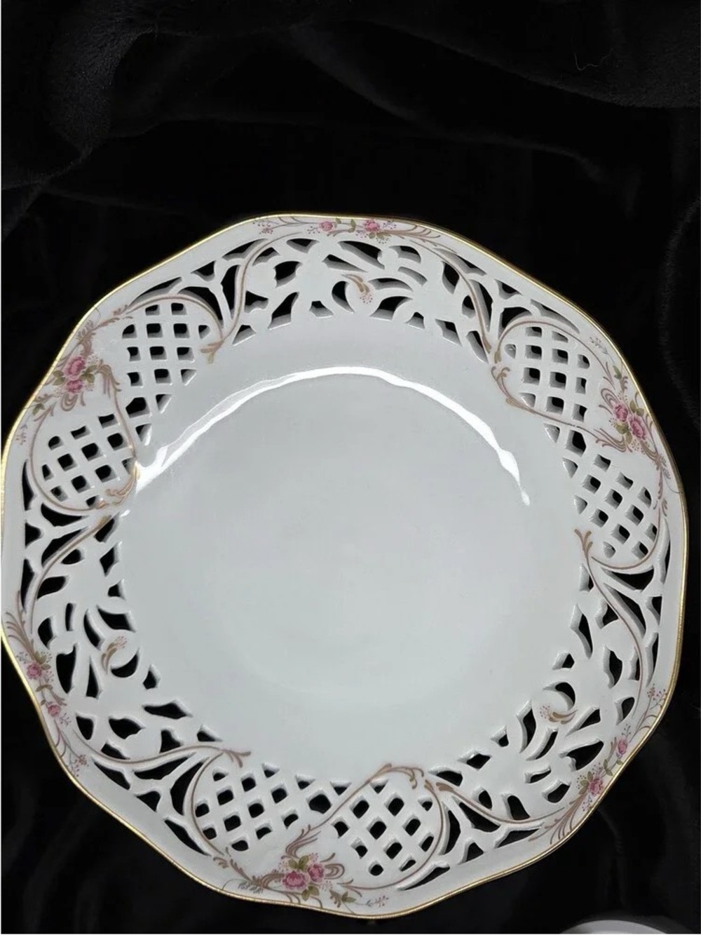 White Porcelain Pierced Decorative Plate with Pink Rose Accents and Gold Trim